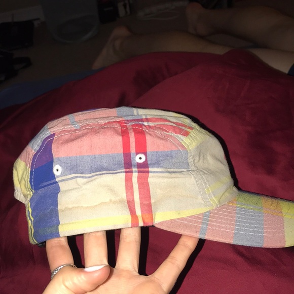 Plaid hat - Picture 3 of 3